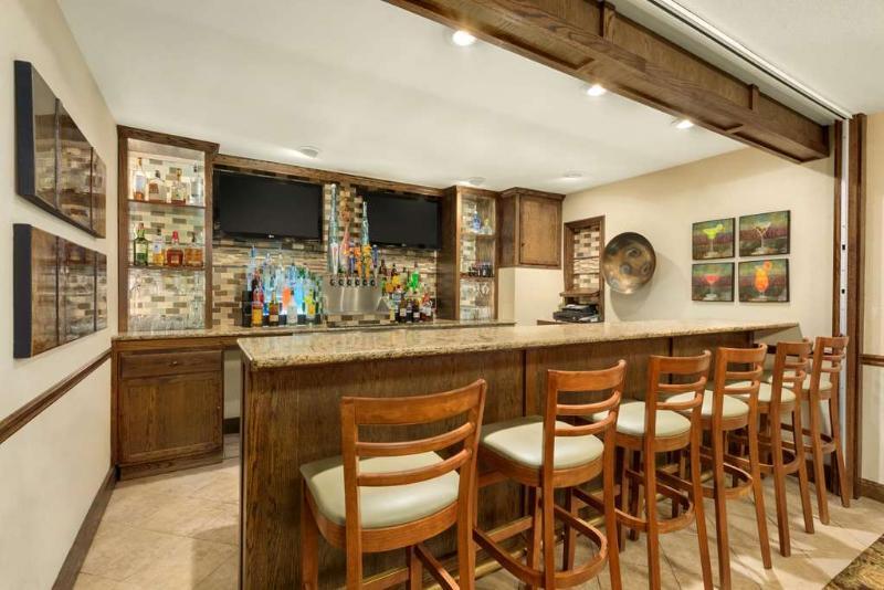 Country Inn & Suites By Radisson, Fargo, Nd מראה חיצוני תמונה
